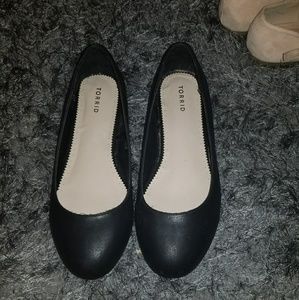 Black flats